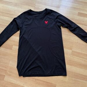 lululemon athletica Black Long Sleeve Top Disney/ Mickey Mouse Sz 12